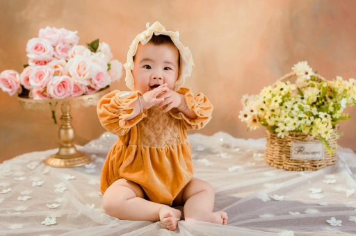 改则宝宝多大认识妈妈